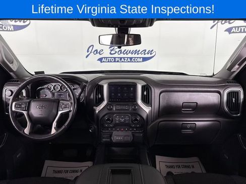 Used 2021 Chevrolet Silverado 1500 LT Trail Boss w/ Convenience Package II AWD/4WD image 9