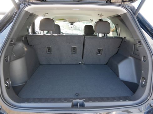 Certified 2024 Chevrolet Equinox LT image 10