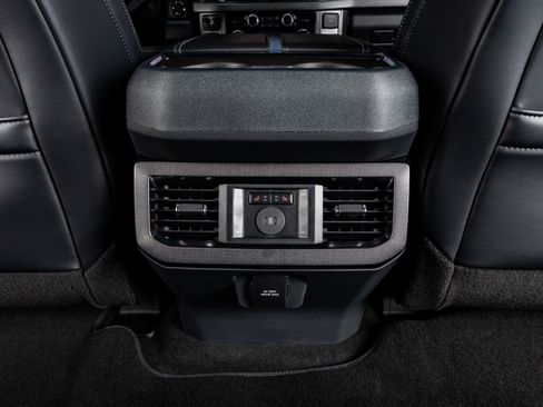 Used 2026 Ford F250 Platinum image 32