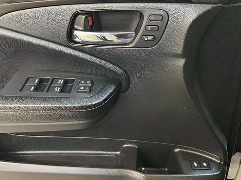 Used 2022 Honda Pilot Black Edition image 24