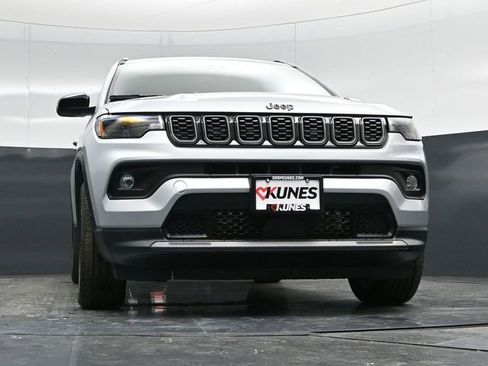 New 2026 Jeep Compass Altitude image 52