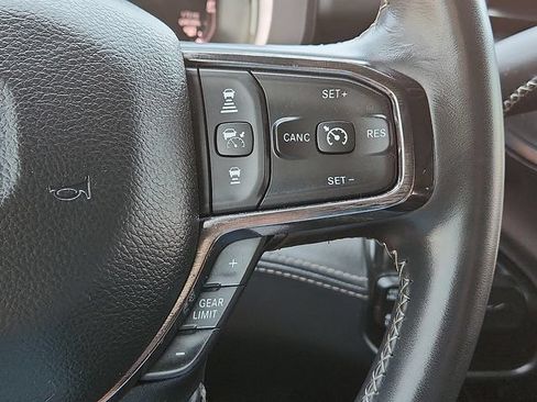 Used 2024 RAM 2500 Limited AWD/4WD image 17