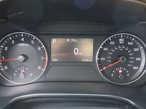 Used 2024 Kia Forte LXS FWD image 8