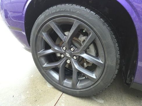 Used 2023 Dodge Challenger SXT w/ Plus Package image 7