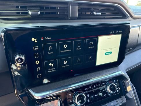 Certified 2025 GMC Sierra 3500 Denali w/ Denali Reserve Package AWD/4WD image 16