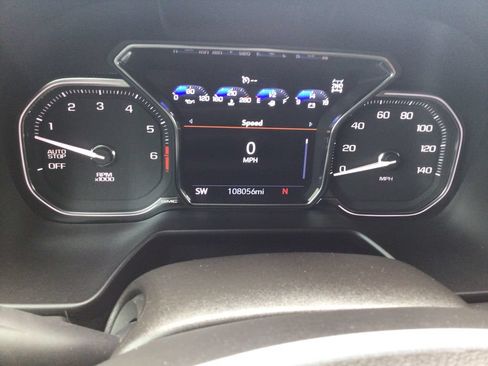 Used 2021 GMC Yukon SLT w/ SLT Premium Package AWD/4WD image 16