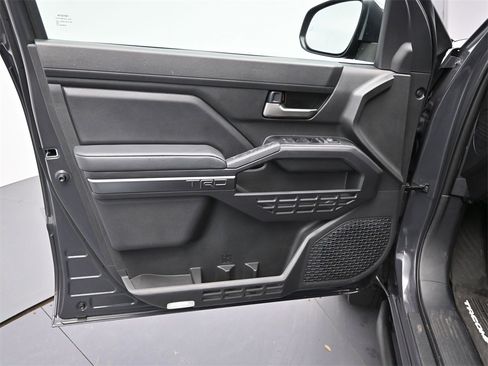 Used 2025 Toyota Tacoma TRD Off-Road w/ TRD Off Road Upgrade Package image 19