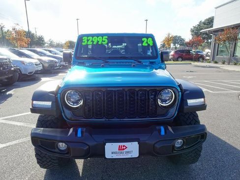 Used 2024 Jeep Wrangler Unlimited image 9