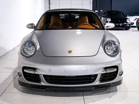 Used 2009 Porsche 911 Turbo AWD/4WD image 5