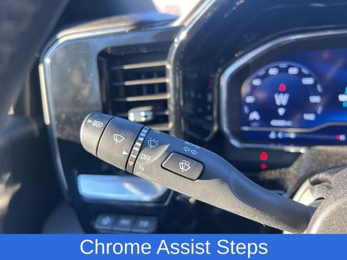 Used 2024 Chevrolet Silverado 1500 High Country w/ Technology Package image 32