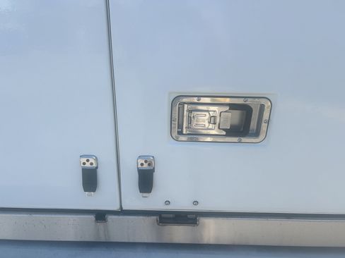 Used 2023 Ford E-350 and Econoline 350 Super Duty w/ Power Windows & Locks Group RWD image 25