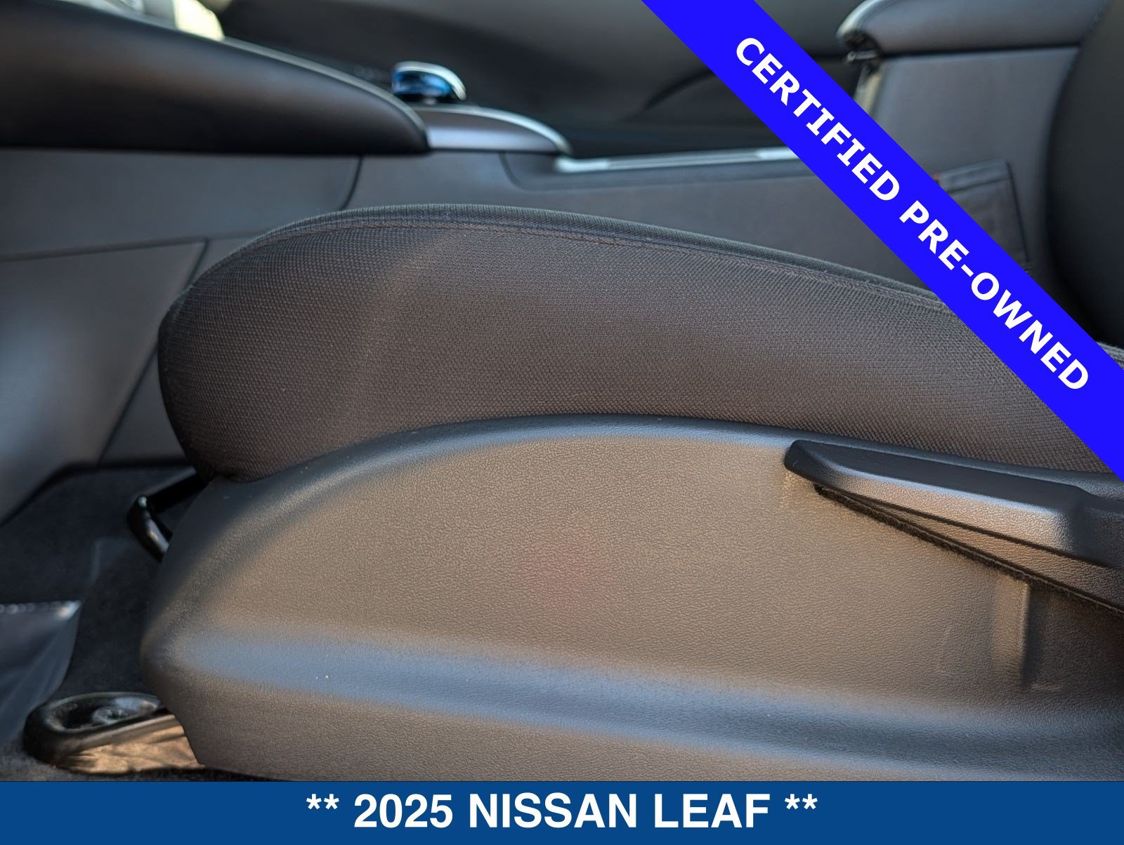 Used 2025 Nissan Leaf S FWD image 23
