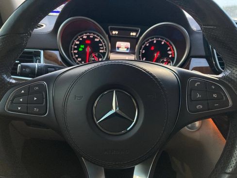 Used 2017 Mercedes-Benz GLS 450 4MATIC image 19