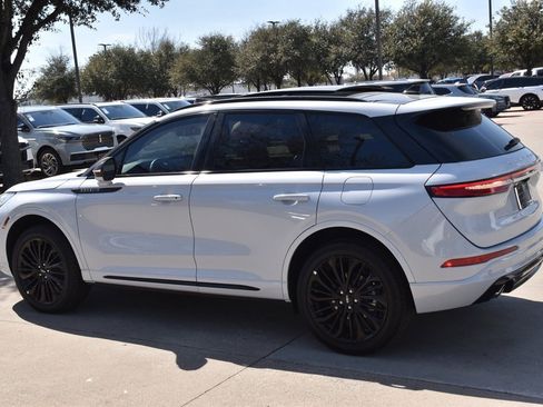 New 2026 Lincoln Corsair Reserve w/ Jet Appearance Package image 10