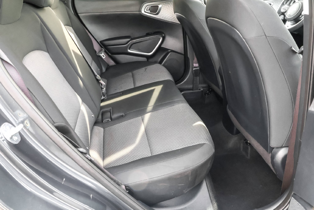 Used 2024 Kia Soul LX w/ Option Group 015 FWD image 31