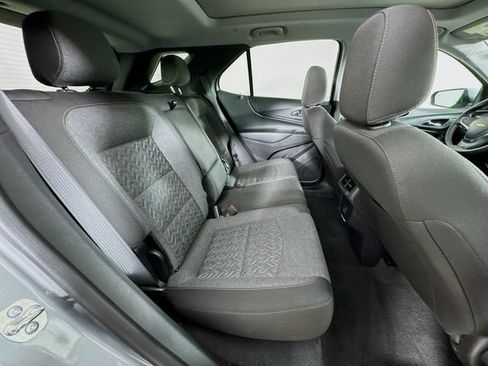 Used 2024 Chevrolet Equinox LT FWD image 28