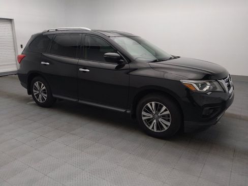 Used 2019 Nissan Pathfinder S FWD image 11