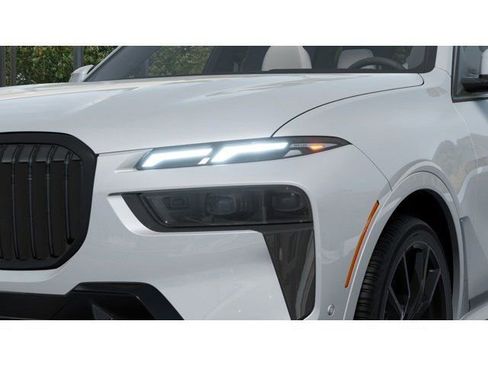 New 2026 BMW X7 xDrive40i w/ M Sport Package image 6