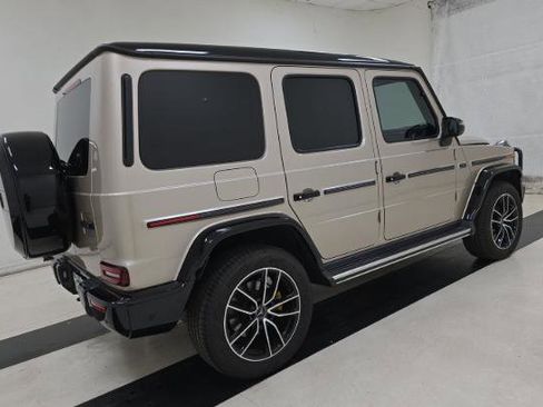 Used 2021 Mercedes-Benz G 550 w/ Exclusive Interior Package image 3
