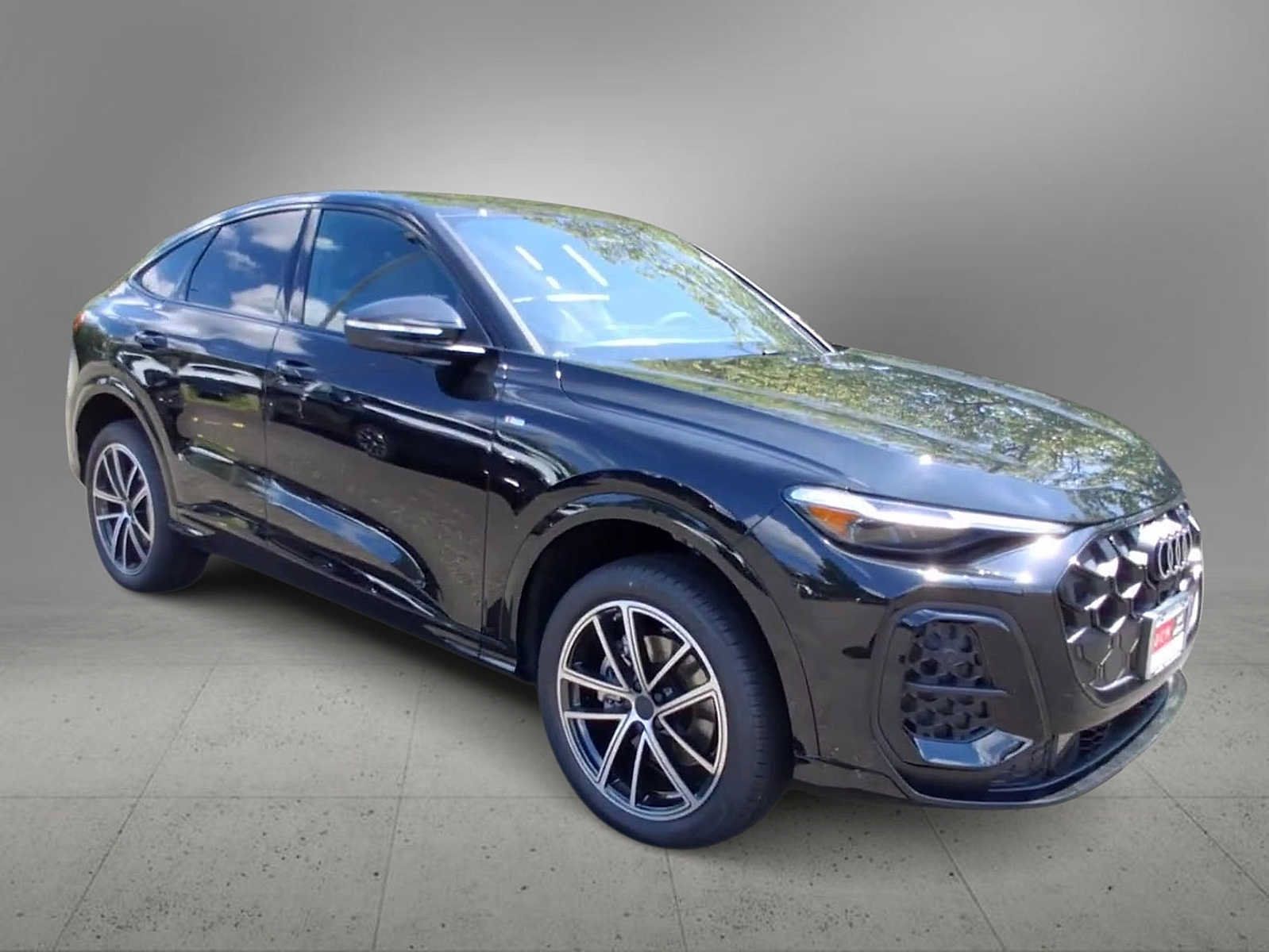 New 2026 Audi Q5 Premium Plus AWD/4WD image 2