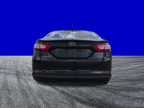 Used 2013 Ford Fusion SE FWD image 5
