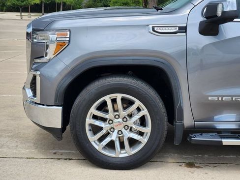 Used 2020 GMC Sierra 1500 SLT RWD image 8