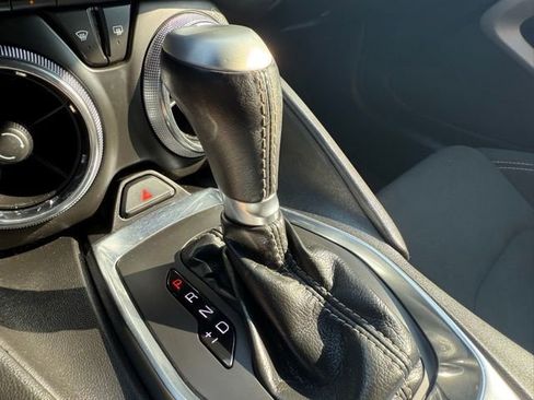 Used 2021 Chevrolet Camaro LT RWD image 24