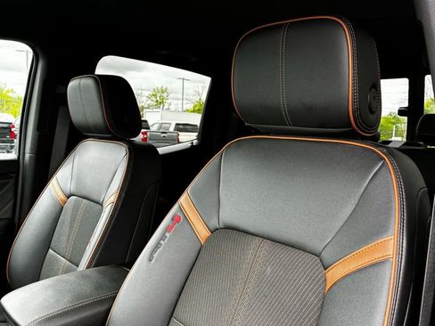 Used 2026 GMC Canyon AT4 AWD/4WD image 7