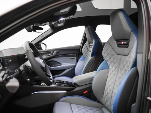 New 2025 Audi S5 Prestige image 6