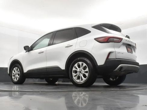 Used 2025 Ford Escape Active image 12