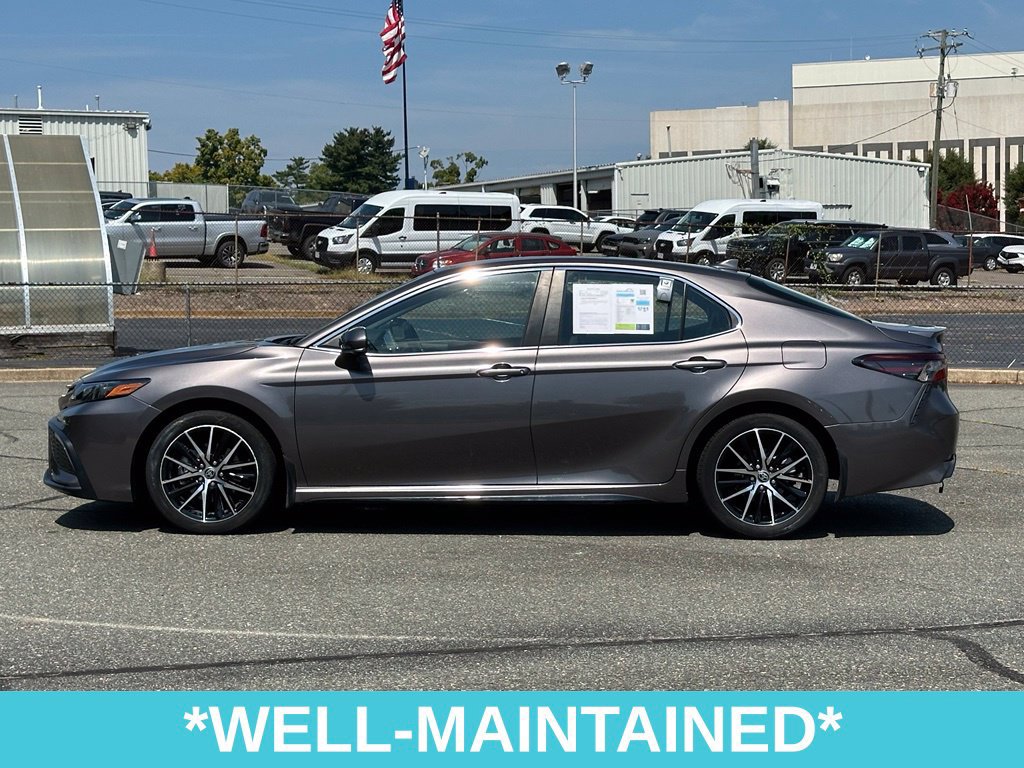 Used 2023 Toyota Camry SE w/ Convenience Package FWD image 4