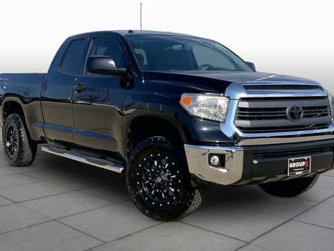 Used 2014 Toyota Tundra SR5 w/ SR5 Upgrade Package AWD/4WD image 3