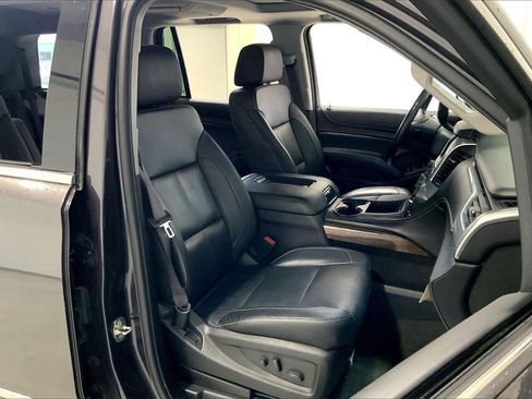 Used 2016 Chevrolet Tahoe LT image 16