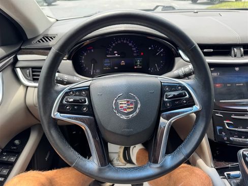 Used 2014 Cadillac XTS Luxury w/ Driver Awareness Package FWD image 11