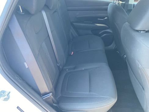 Used 2025 Hyundai Tucson SEL AWD/4WD image 17