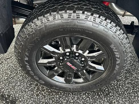 New 2026 GMC Sierra 2500 AT4 w/ AT4 Premium Plus Package AWD/4WD image 16