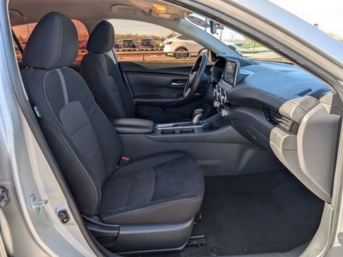 Used 2021 Nissan Sentra SV image 19