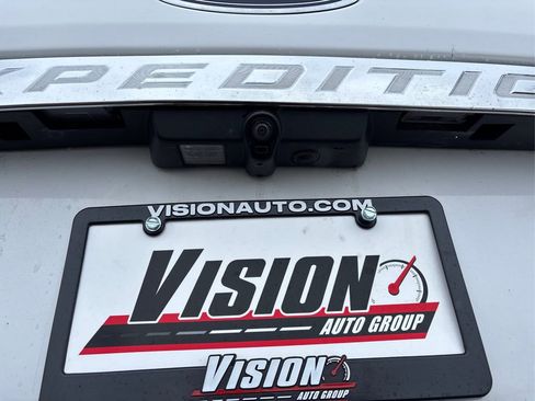 Used 2020 Ford Expedition Limited w/ Special Edition Package image 17