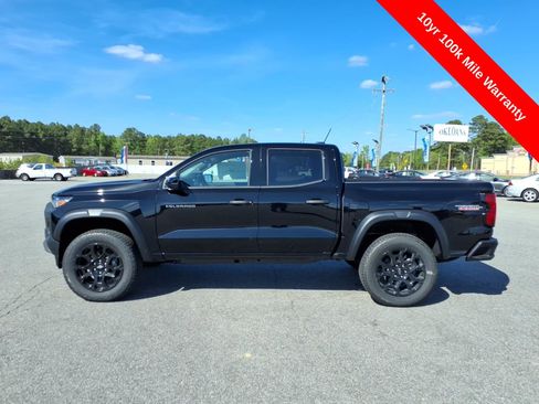 New 2026 Chevrolet Colorado Trail Boss AWD/4WD image 2