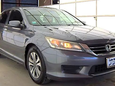 Used 2015 Honda Accord LX image 1