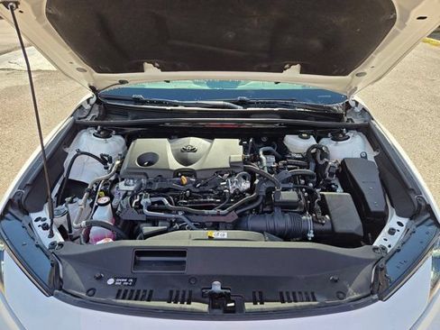 Used 2025 Toyota Camry LE FWD image 31
