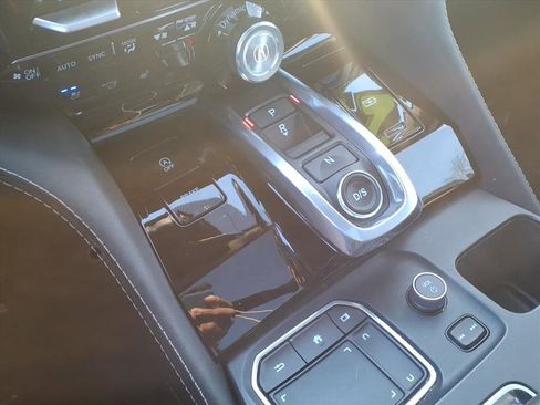 Used 2023 Acura MDX SH-AWD w/ Advance Package image 17