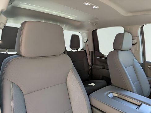 New 2026 GMC Sierra 1500 Elevation image 28