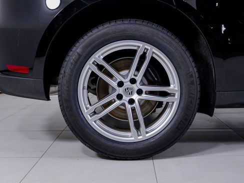 New 2026 Porsche Macan image 24