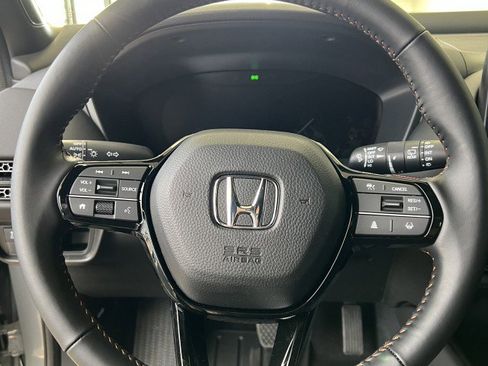 Used 2025 Honda HR-V Sport image 18