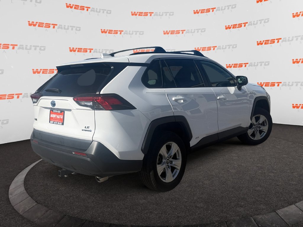 Used 2020 Toyota RAV4 LE w/ All Weather Liner Package AWD/4WD image 5
