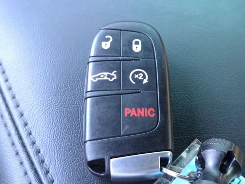 Used 2023 Dodge Challenger R/T w/ Blacktop Package image 32