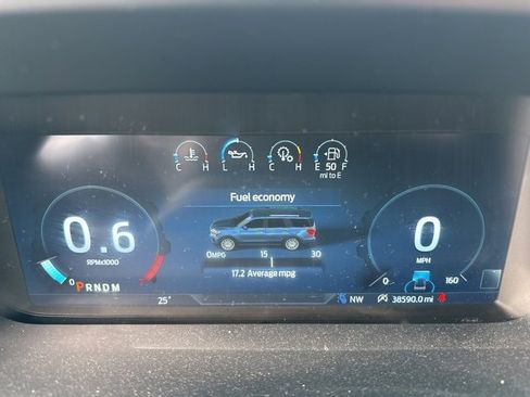 Used 2023 Ford Expedition Max Platinum image 5