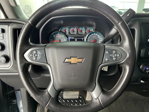 Used 2015 Chevrolet Silverado 2500 LT w/ LT Convenience Package AWD/4WD image 11