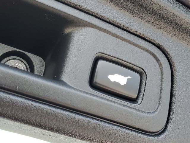 Used 2016 Honda Pilot Touring image 37